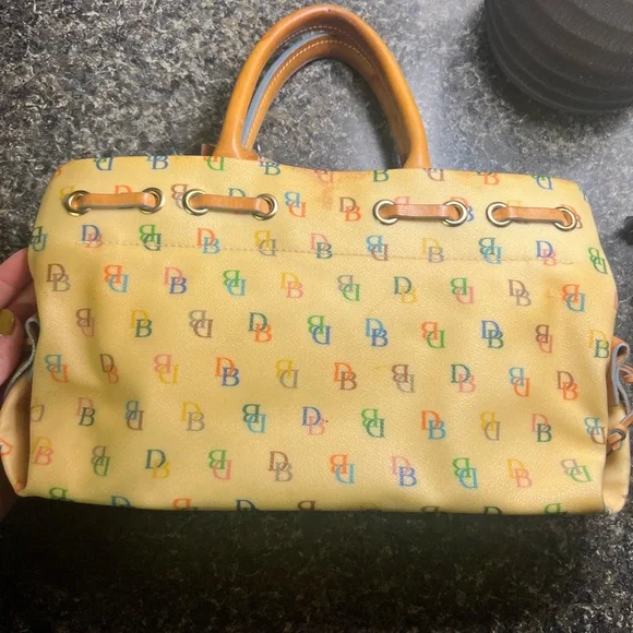 Vintage Dooney & Bourke Yellow Multicolor Logo Tote - Picture 3 of 16